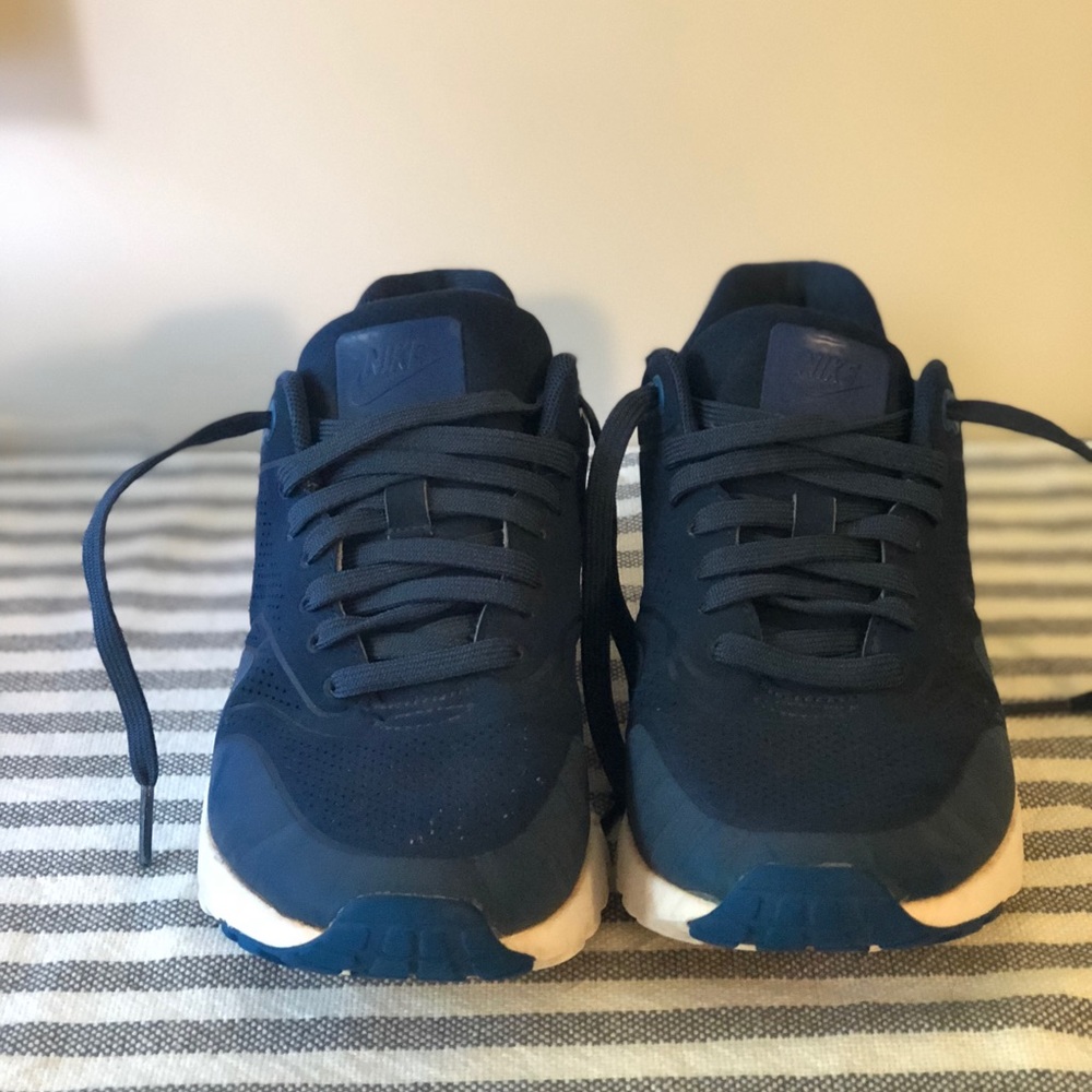 Nike Air Max Thea Sneakers